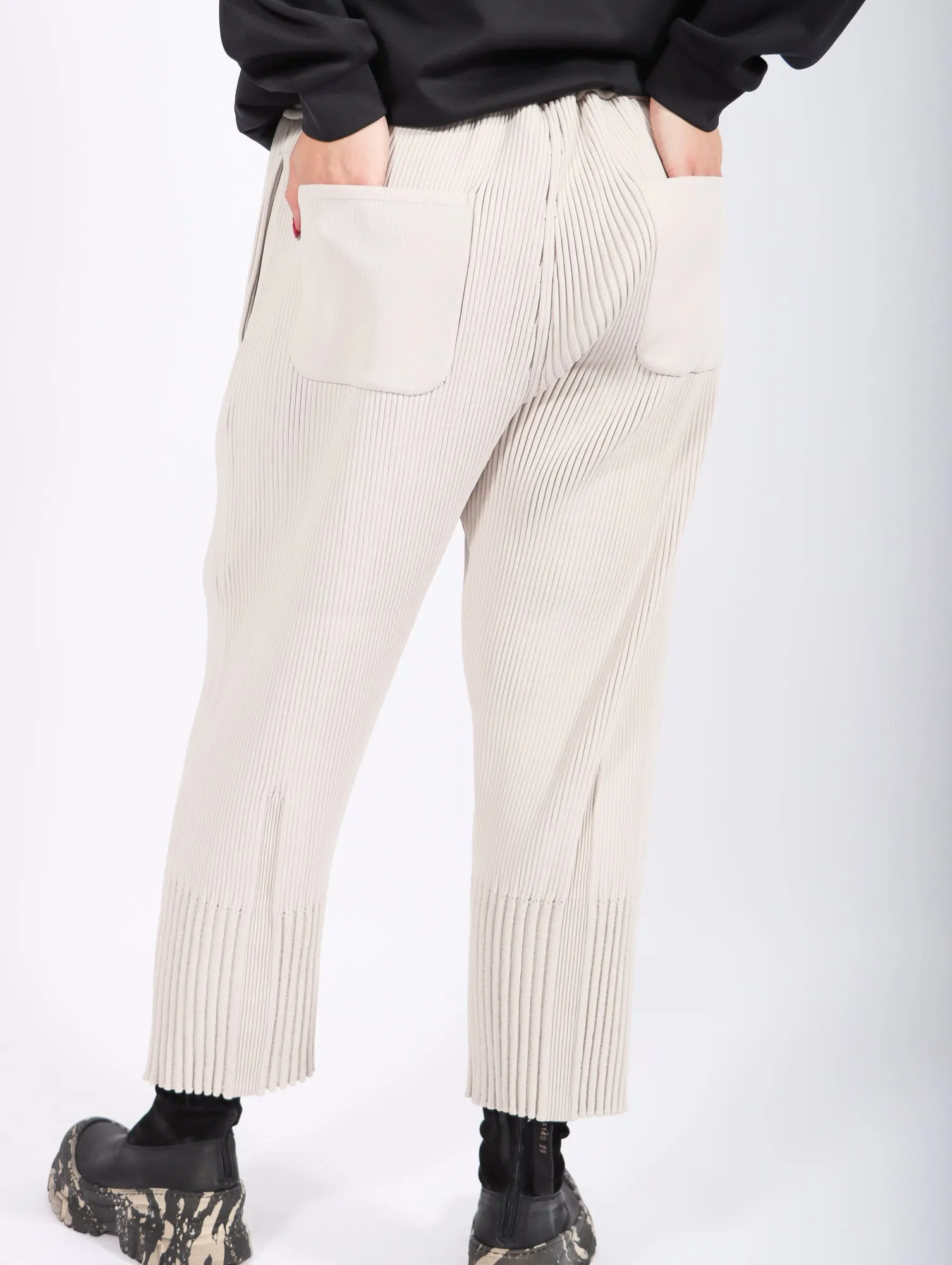 Fluted Taper Pants in Light Beige by CFCL